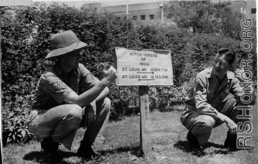 GIs M. Wikey and R. D. Lichty in front of Queensway Barracks in November, 1942.