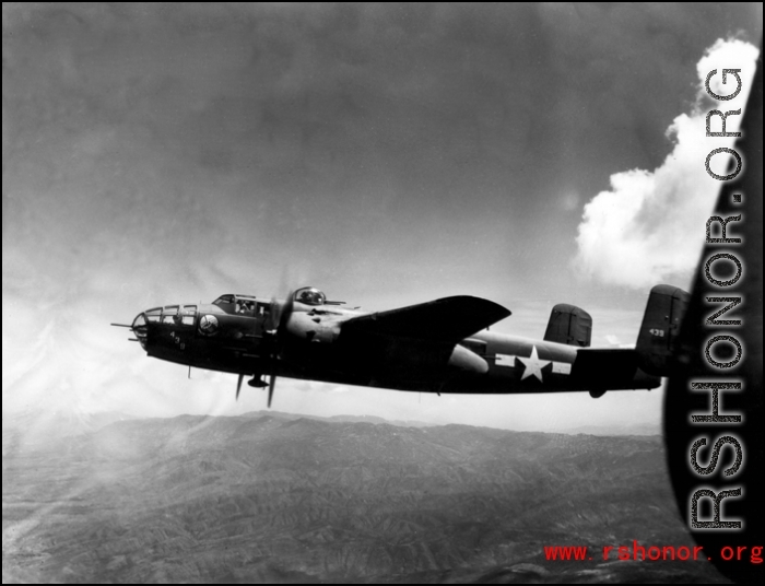 A B-25J of the 491st Bomb Squadron flying a mission over China. Aircraft #439 was named "Niagra's Belle". From the collection of Eugene Wozniak.