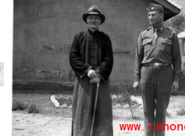 Gen. Chiang Kai-shek visits US servicemen at Camp Schiel during WWII. Falkowski.