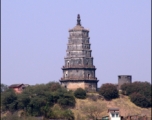 The Laiyan Pagoda (来雁塔) in Hengyang, little changed from when GIs at the airbase there photographed it 60 year ago